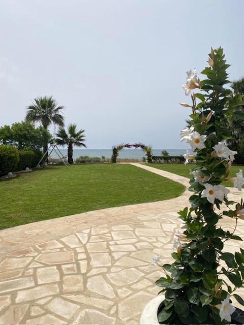 Ionion Beachfront Villa Ajia Napa Zewnętrze zdjęcie