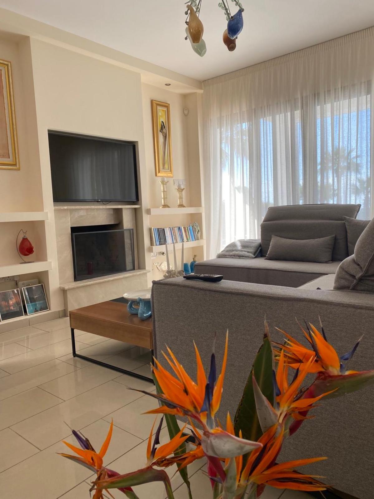 Ionion Beachfront Villa Ajia Napa Zewnętrze zdjęcie