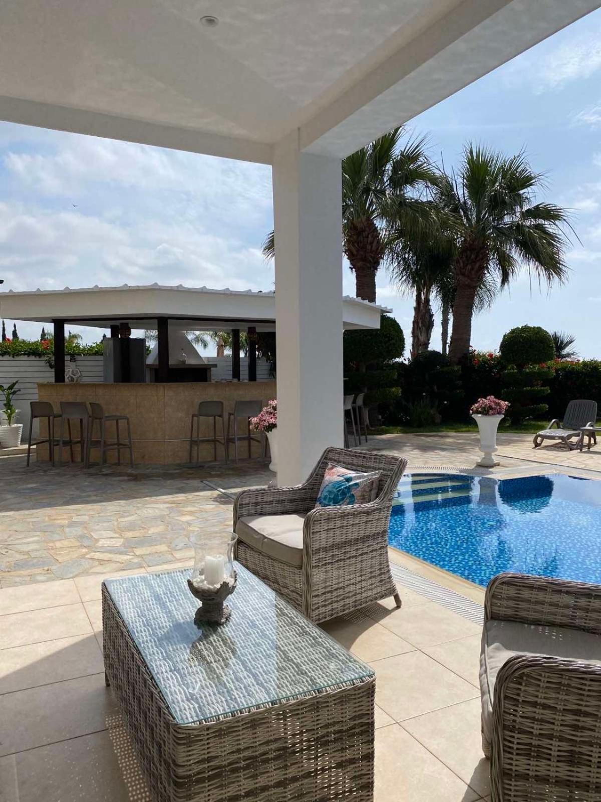 Ionion Beachfront Villa Ajia Napa Zewnętrze zdjęcie