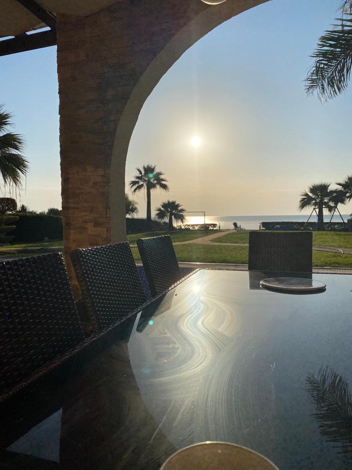 Ionion Beachfront Villa Ajia Napa Zewnętrze zdjęcie