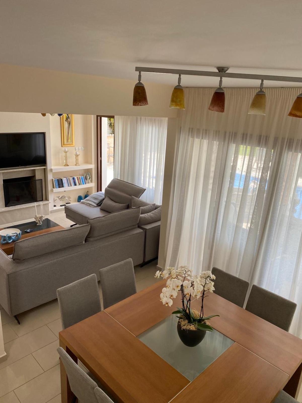 Ionion Beachfront Villa Ajia Napa Zewnętrze zdjęcie