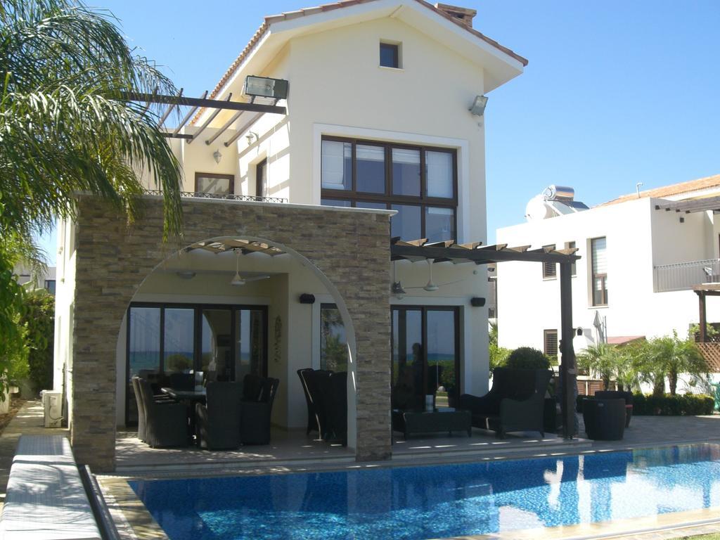 Ionion Beachfront Villa Ajia Napa Pokój zdjęcie
