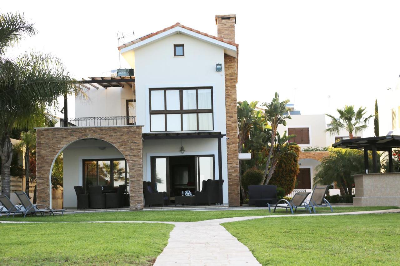 Ionion Beachfront Villa Ajia Napa Zewnętrze zdjęcie